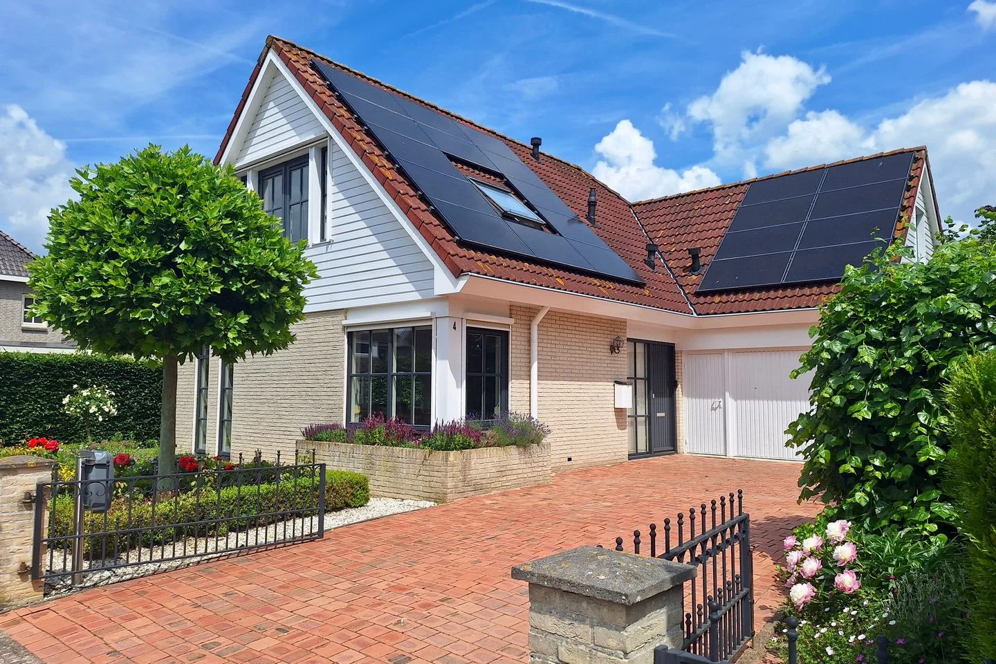Bredehof 4 en Batenburg