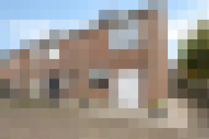 Brederowende 12 Hillegom