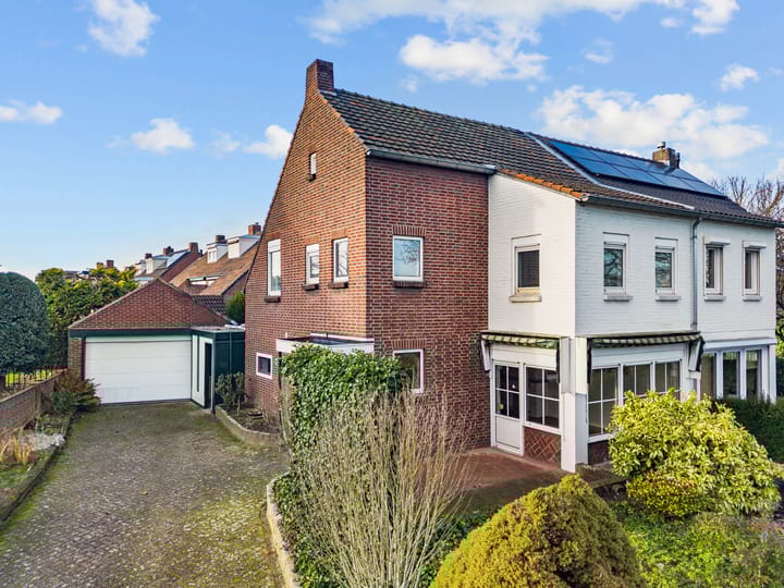 Photo of property Bredeweg 20, Roermond