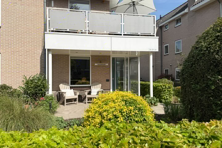 Breelaan 128 en Bergen (NH) foto