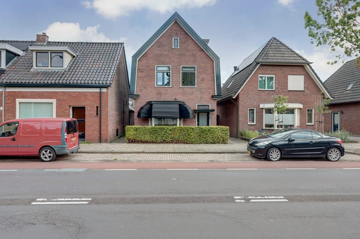 Breemarsweg 226 en Hengelo foto