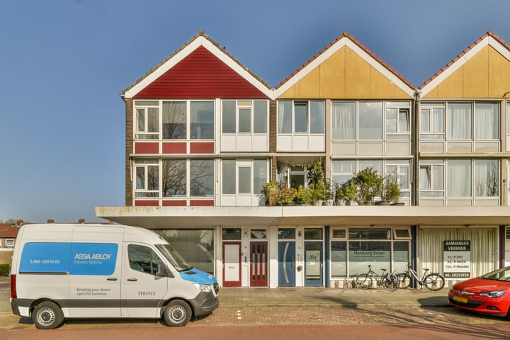 Breesaperhof 33 en Velsen-Noord foto
