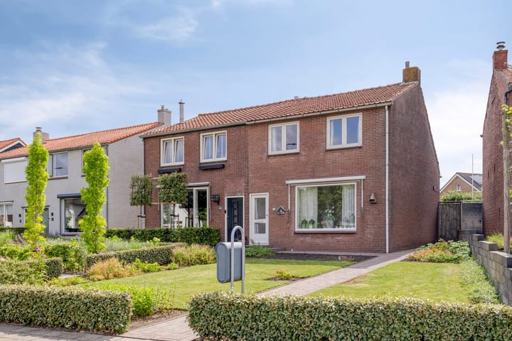 Breeweg 56 in Yerseke Foto