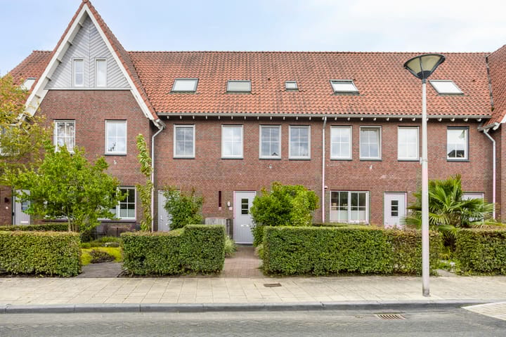 Breitnerlaan 11 in Rhoon Foto