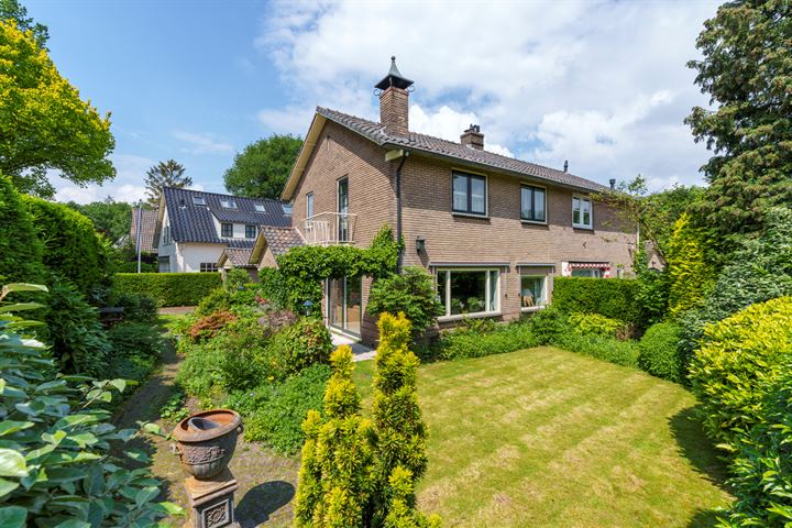 Bremweg 2 in Huizen foto