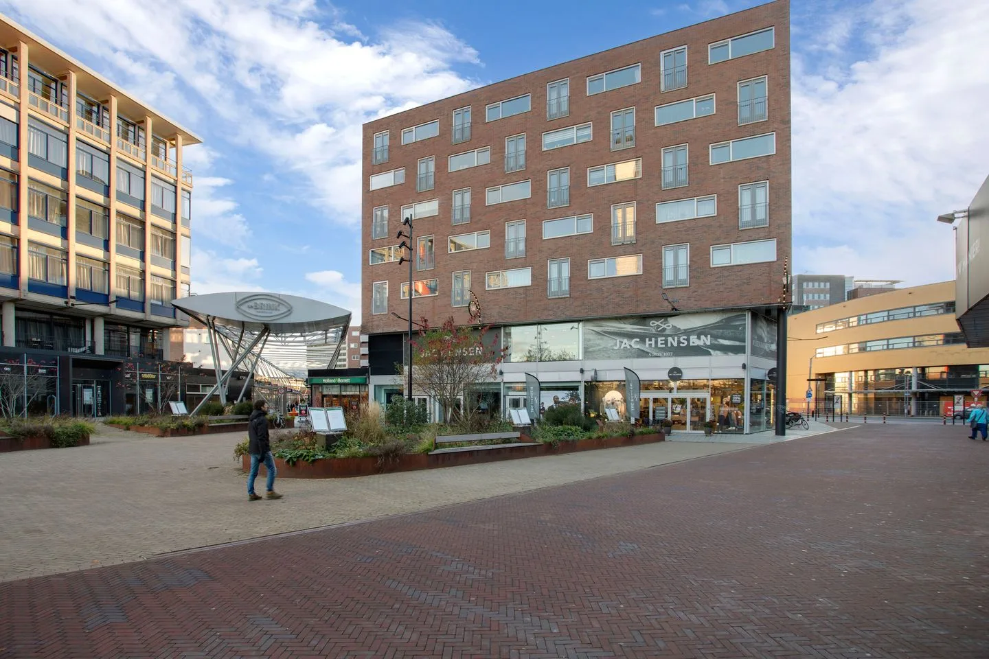 Brink 168 in Hengelo