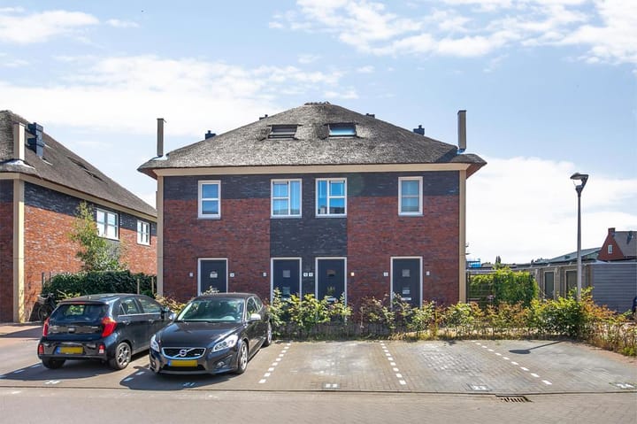 Brinklande 12 in Pijnacker