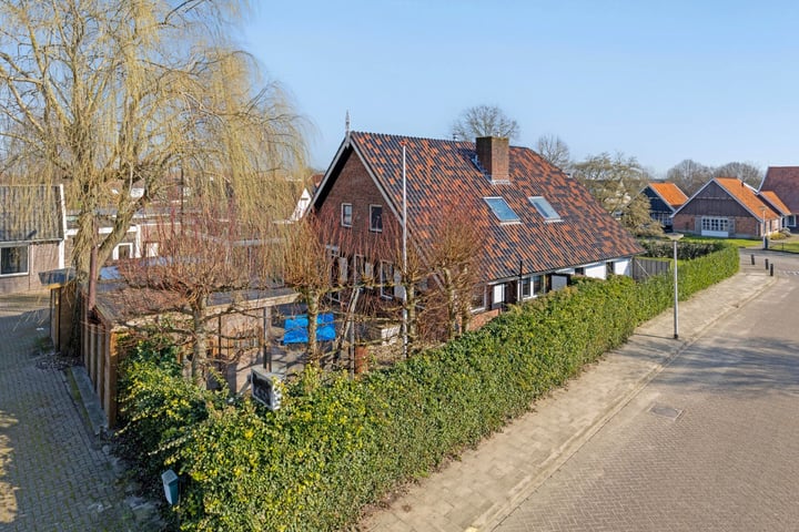 Brinkstraat 17 in Enter foto