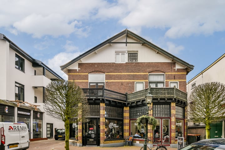 Brinkstraat 33B in Baarn foto