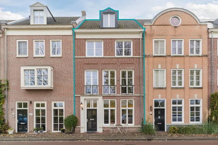 Broederwal 63 en Helmond