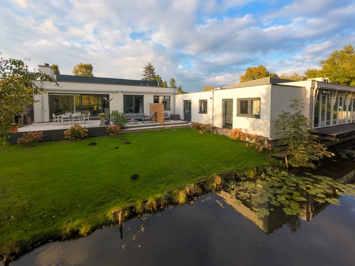 Broekhuizen 4 in Waddinxveen foto