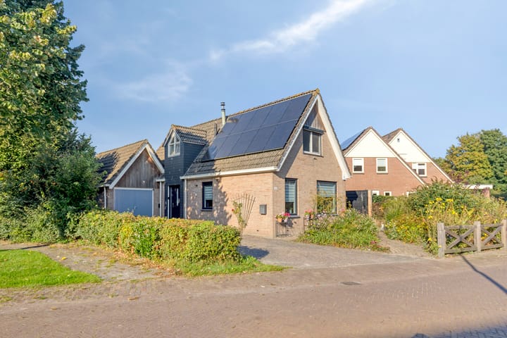 Broeklaan 32 in Dwingeloo Foto