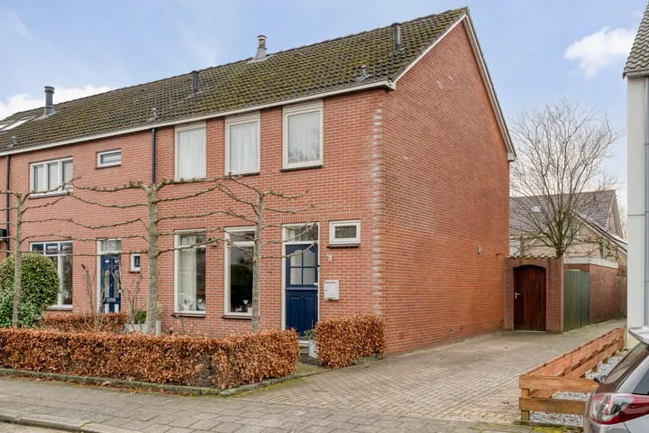 Broekmaten 16 in Den Ham