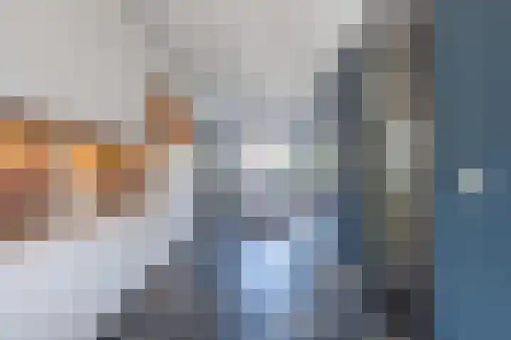 Bronkhorsttoren 2 Buren thumbnail 15