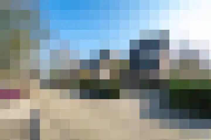 Bronkhorsttoren 2 Buren thumbnail 4