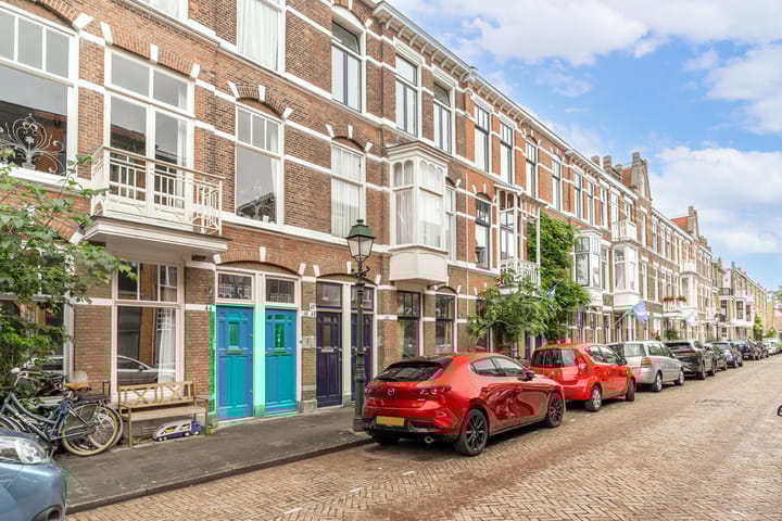 Buijs Ballotstraat 48A en 's-Gravenhage foto