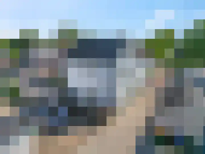 Buitenbree 8 in Assen