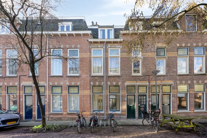 Buitenruststraat 6 in Leiden