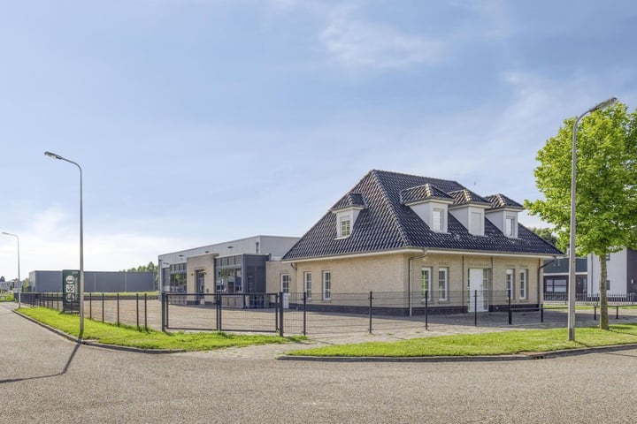 Buitenvaart 2119 in Hoogeveen Foto