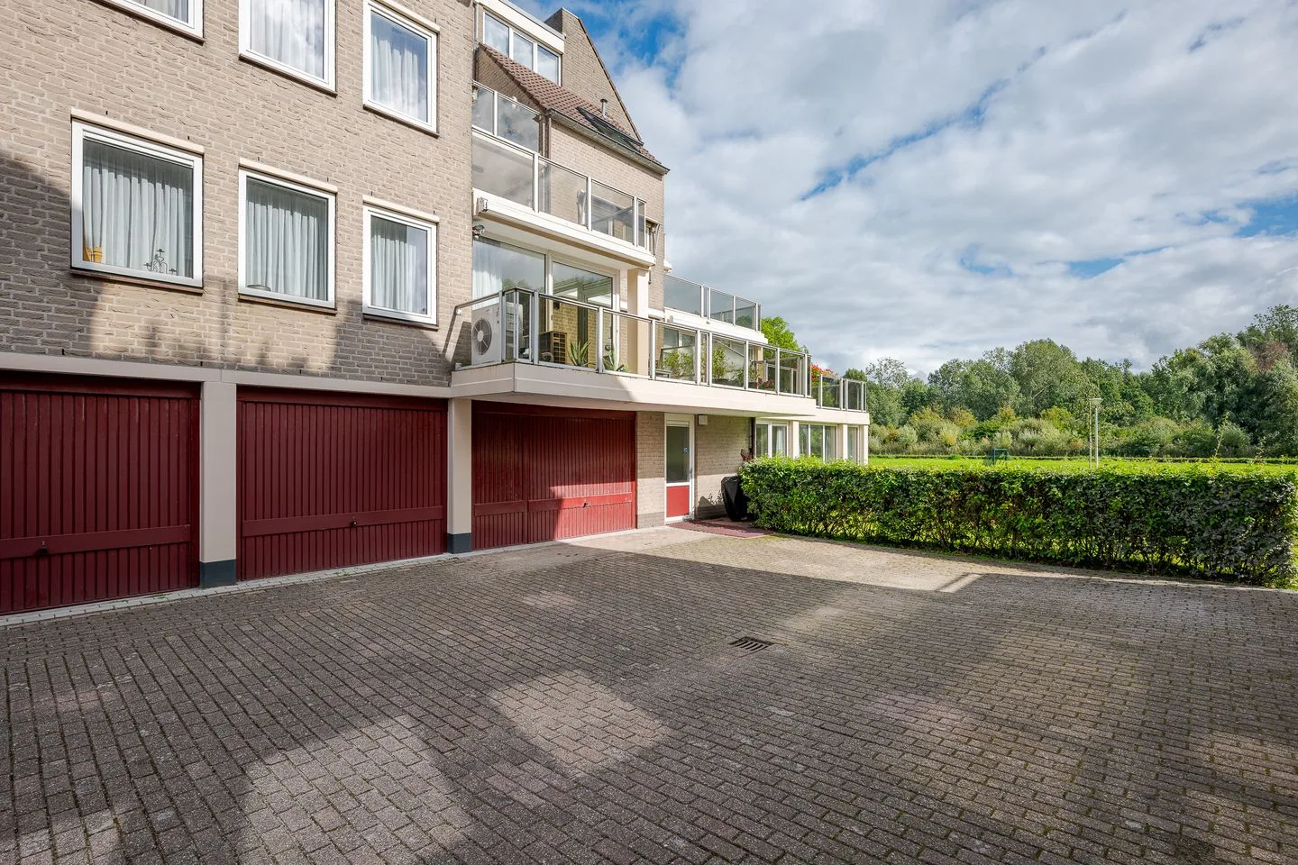Buizerderf 25 Voorschoten thumbnail 14