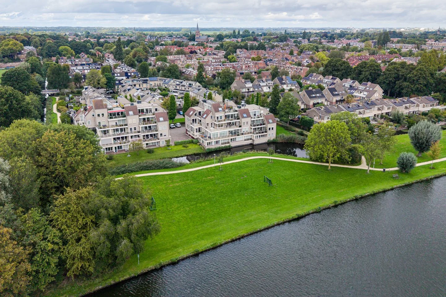 Buizerderf 25 Voorschoten thumbnail 7
