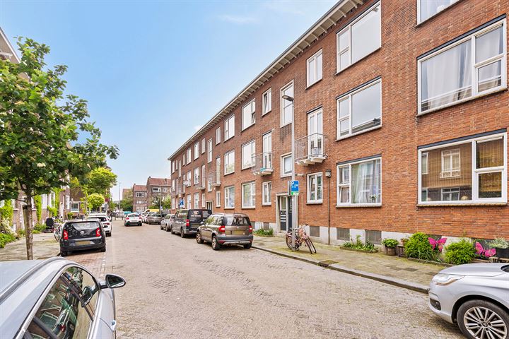 Buizerdstraat 12C in Rotterdam Foto