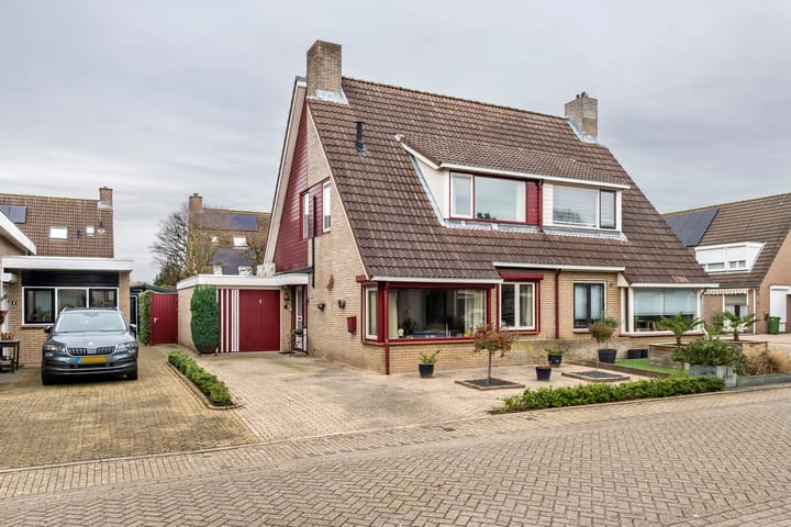 Photo of property Bulkensteinlaan 4, Tiel