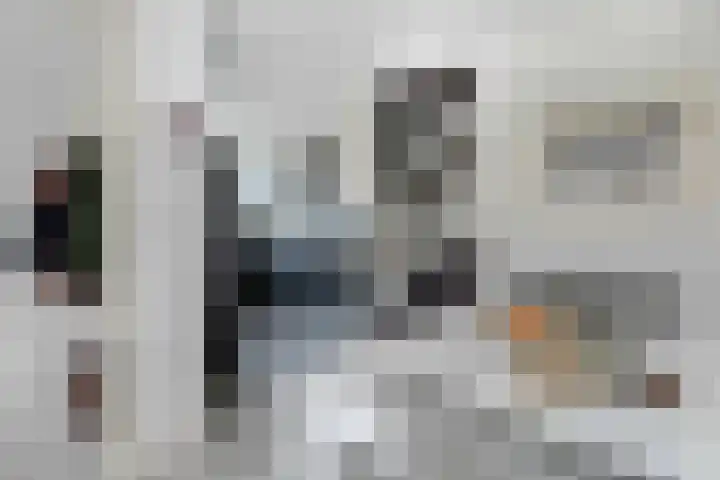 Burg. Baron van Hövellstraat 10 Wijlre thumbnail 12