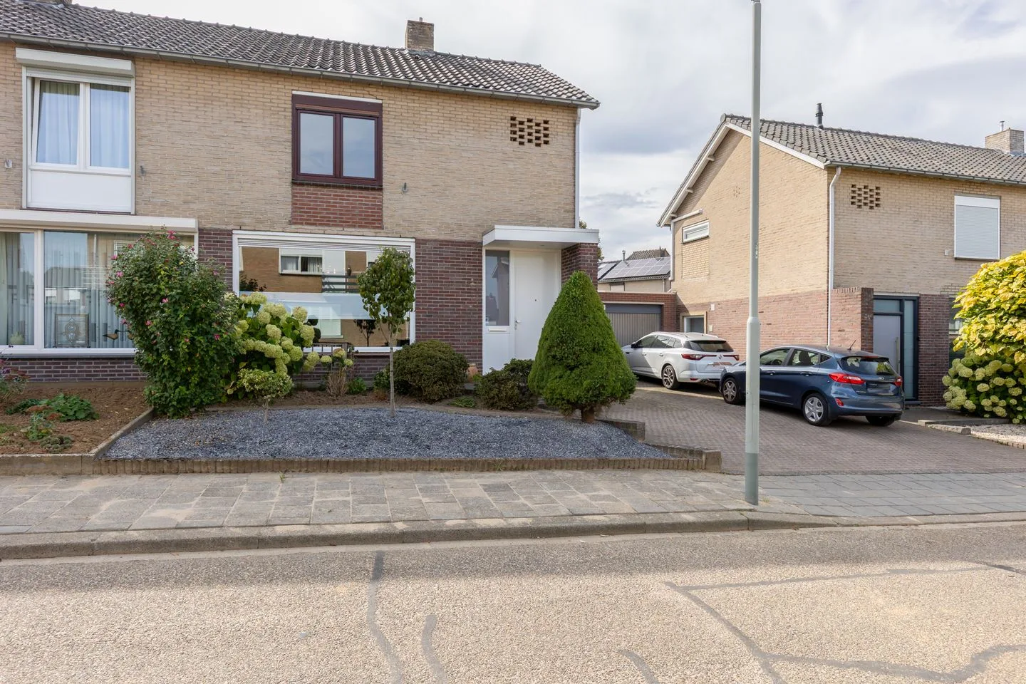 Burg. Donnersstraat 42 Munstergeleen thumbnail 7