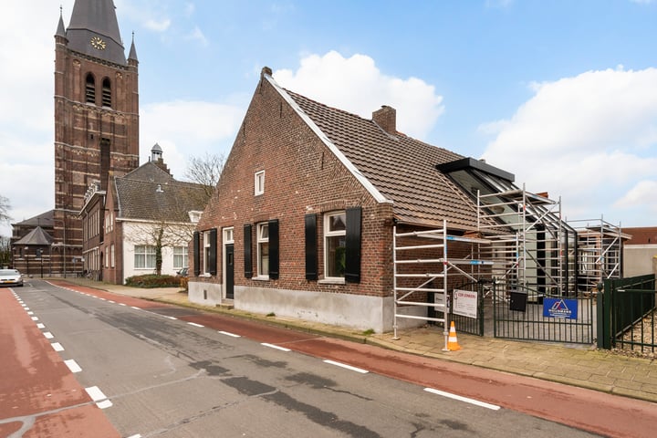 Burg. Greijmansstraat 29 in Nederweert foto