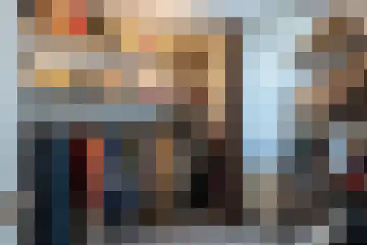 Burg. Onlandstraat 2 Born thumbnail 28
