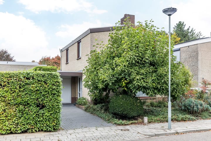 Burg. Pijlsstraat 16 in Munstergeleen foto