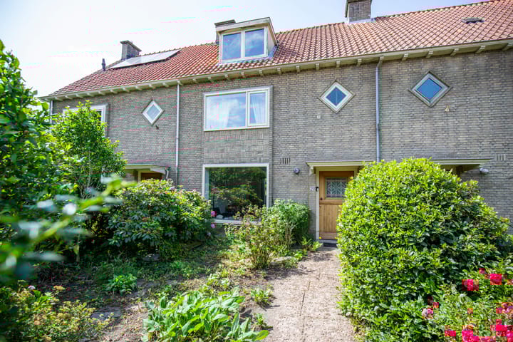 Burg v d Weijerstraat 20 in Bunnik Foto