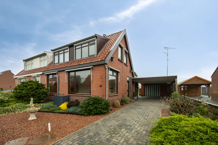 Photo of property Burg v Roijenstr West 48, Hoogezand