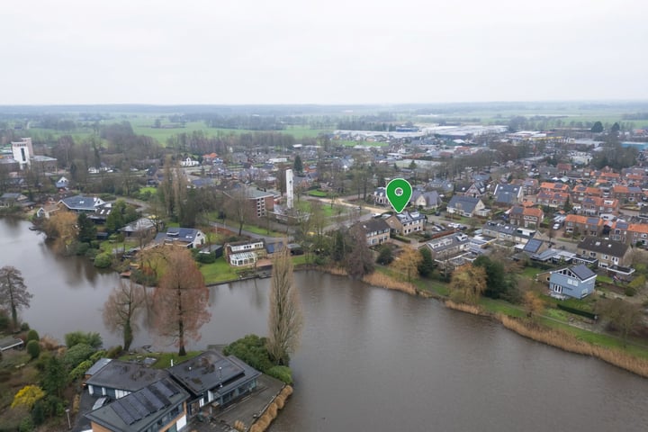 Burg.van der Grondenstraat 59 in Nieuwleusen Foto