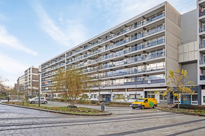 Burg. van Grunsvenplein 117 in Heerlen Foto