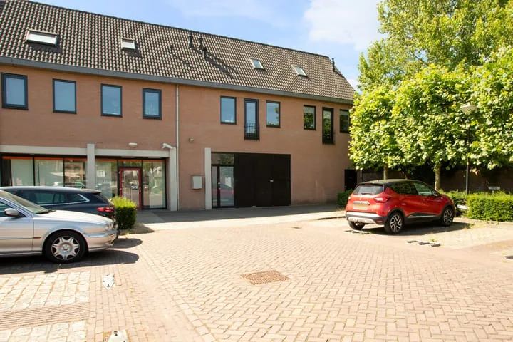 Burg. Van Houdtplein 16 Bladel thumbnail 19