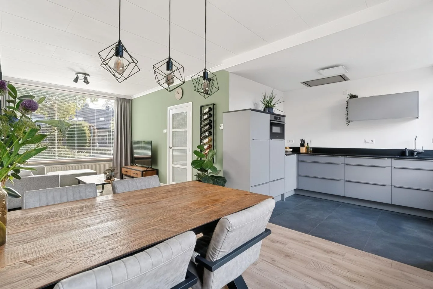 Burg. Van Houtstraat 79 Budel thumbnail 14