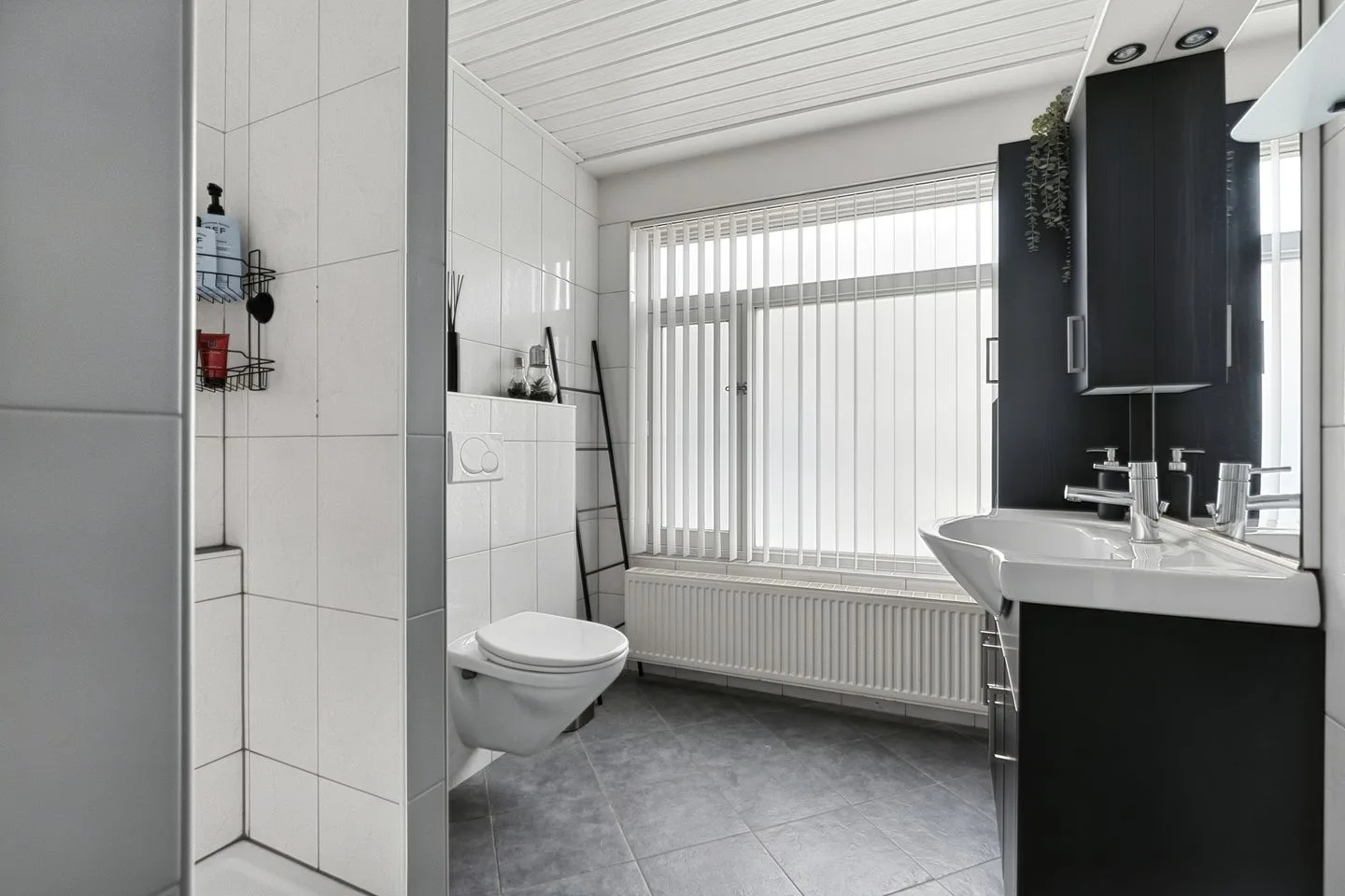 Burg. Van Houtstraat 79 Budel thumbnail 28