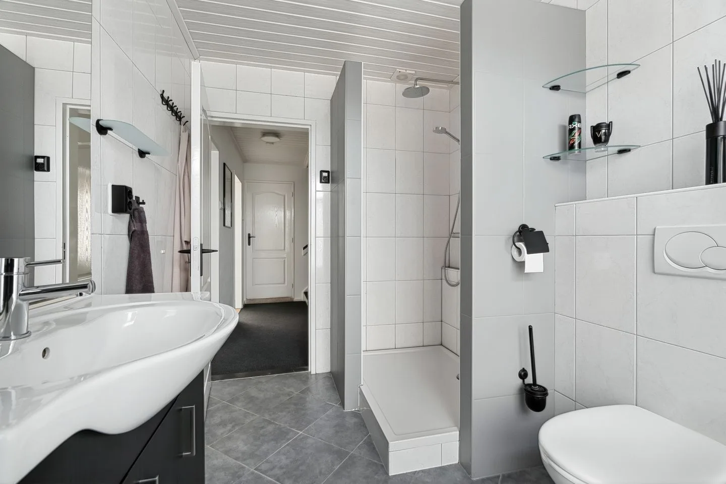 Burg. Van Houtstraat 79 Budel thumbnail 29