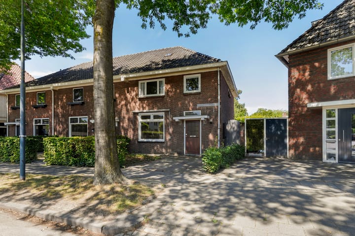 Burg. Vogelslaan 2 in Oisterwijk Foto