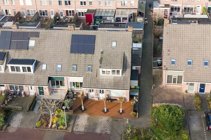 Burg. Warnerslaan 17 in Anna Paulowna