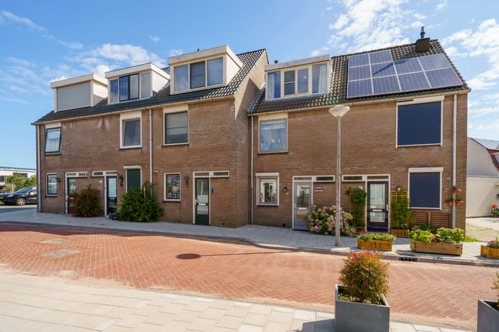 Burgemeester Bletzstraat 1D in Amsterdam photo