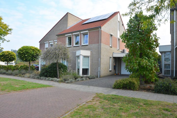 Photo of property Burgemeester Bongaartslaan 40, Heel