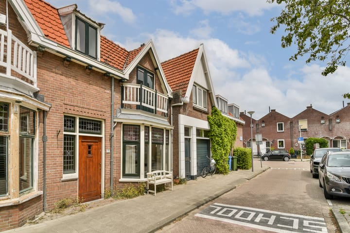 Burgemeester Bosstraat 7 in Rotterdam photo