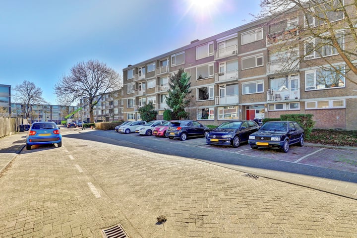Burgemeester Crezéestraat 59 in Ridderkerk Foto