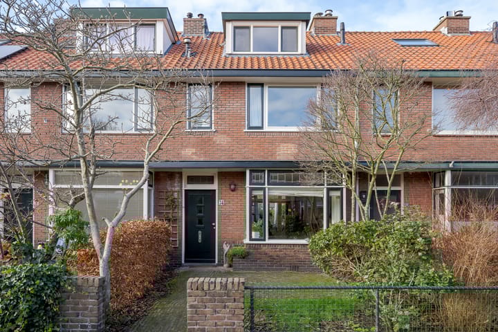 Burgemeester De Kempenaerstraat 34 dans Voorschoten photo