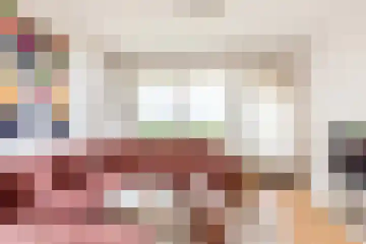 Burgemeester De Vlugtlaan 325 in Amsterdam