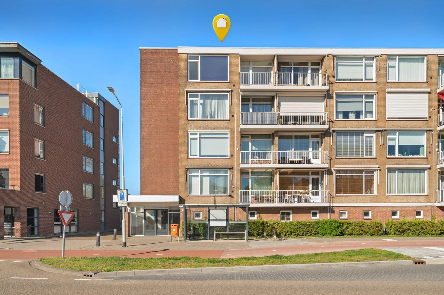 Burgemeester Freijterslaan 128 in Roosendaal