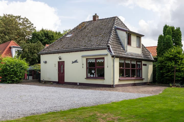 Burgemeester G W Stroinkweg 14 in Zuidveen Foto